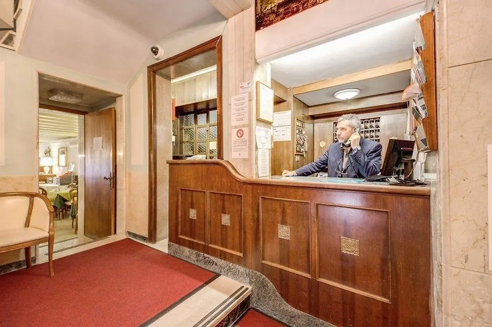*** Hotel Albergo Basilea Venedig Italien