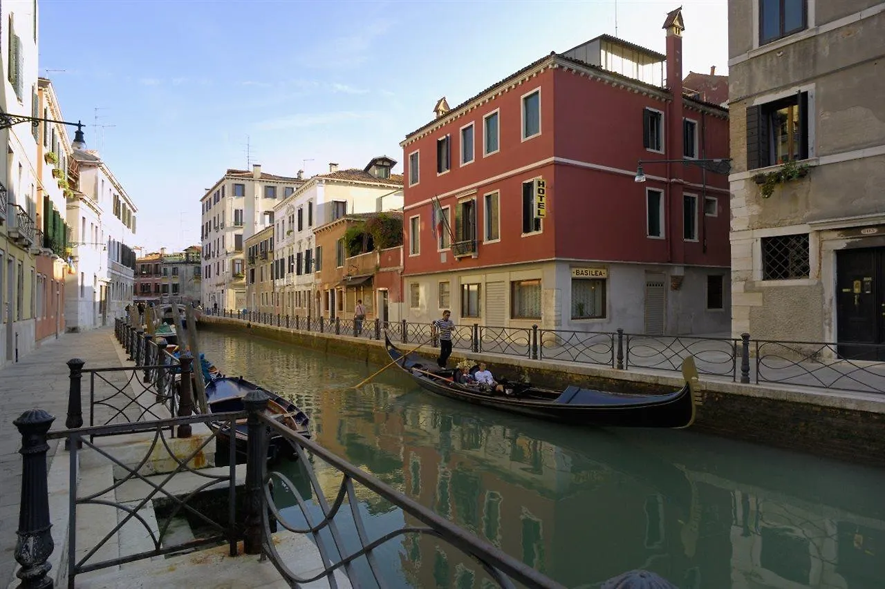 Albergo Basilea Venice