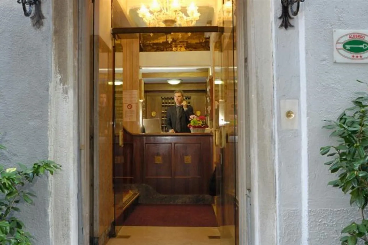 Hotel Albergo Basilea Venice