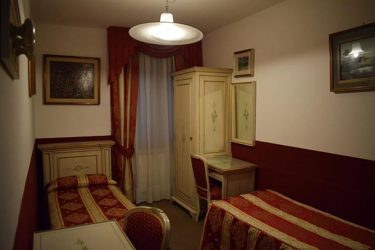 Hotel Albergo Basilea Venice